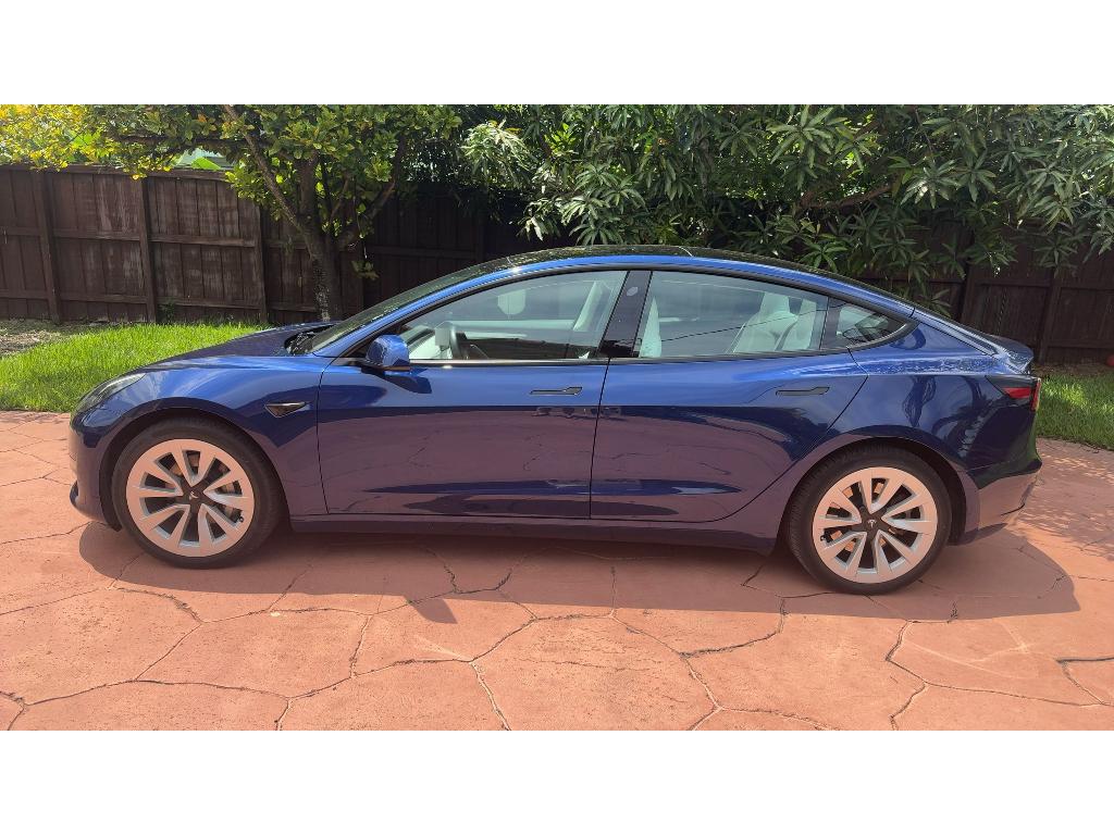 tesla model 3 2023 5YJ3E1EA1PF666169 image tesla model 3 2023 5YJ3E1EA1PF666169 image